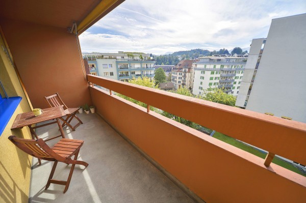 Luzern Balkon Möbliertes Apartment