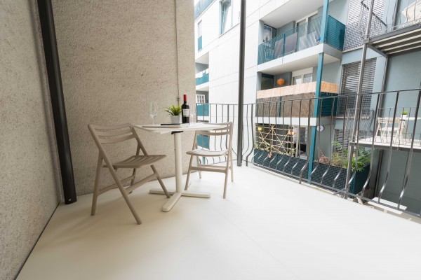 Luzern Balkon im Möblierten Apartment